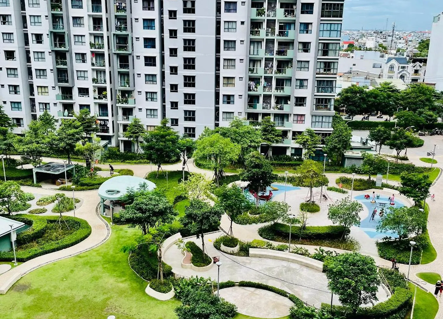Lucky Home - Căn hộ VIP ngay Aeon Mall Tân Phú ,liền kề sân bay Cidade de Ho Chi Minh Apartamento