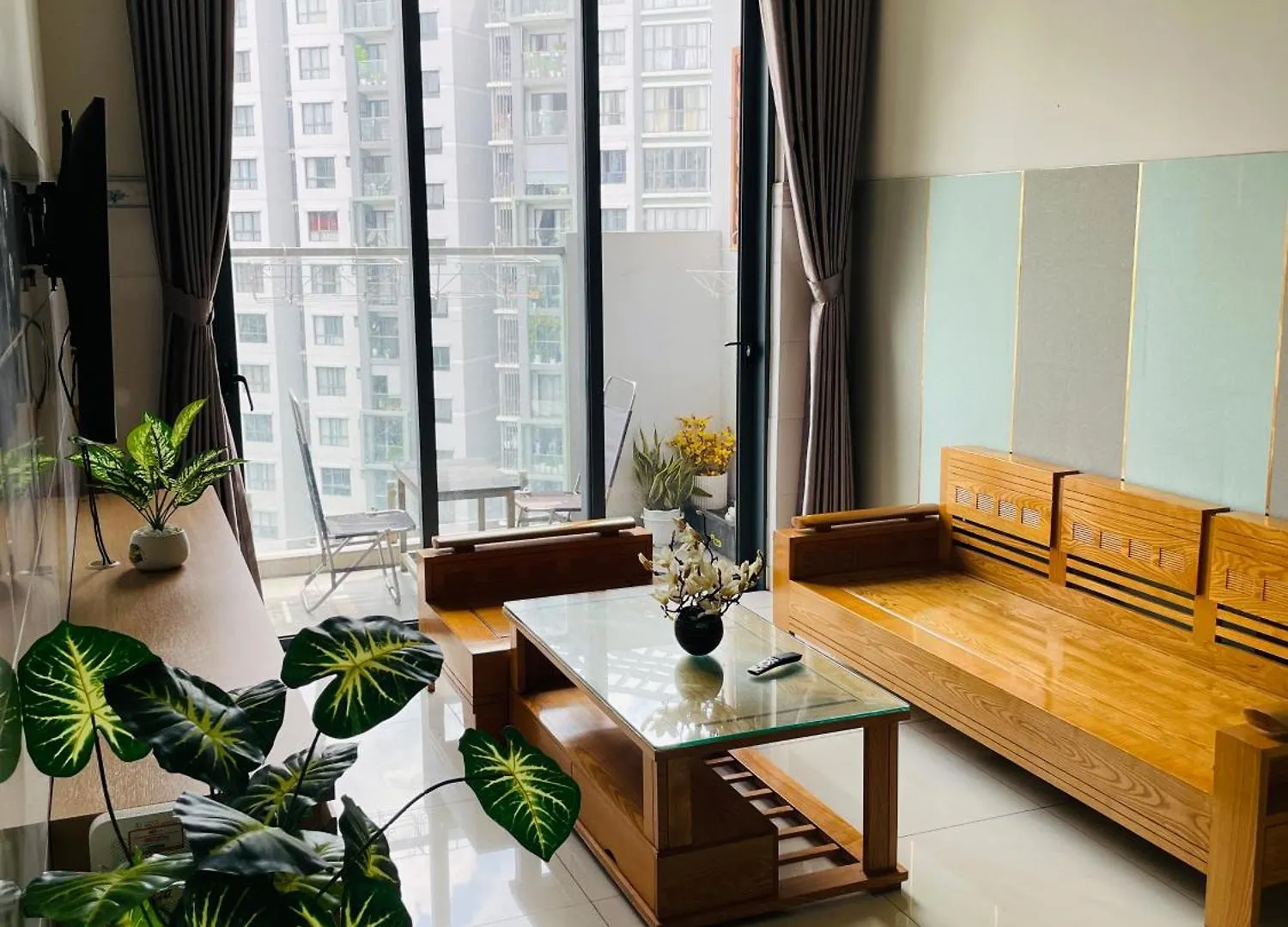 Lucky Home - Can Ho 2 Phong Ngu Ngay Sieu Thi Aeon Mall Tan Phu Day Du Noi That Va Co Internet Ho Chi Minh City Apartment