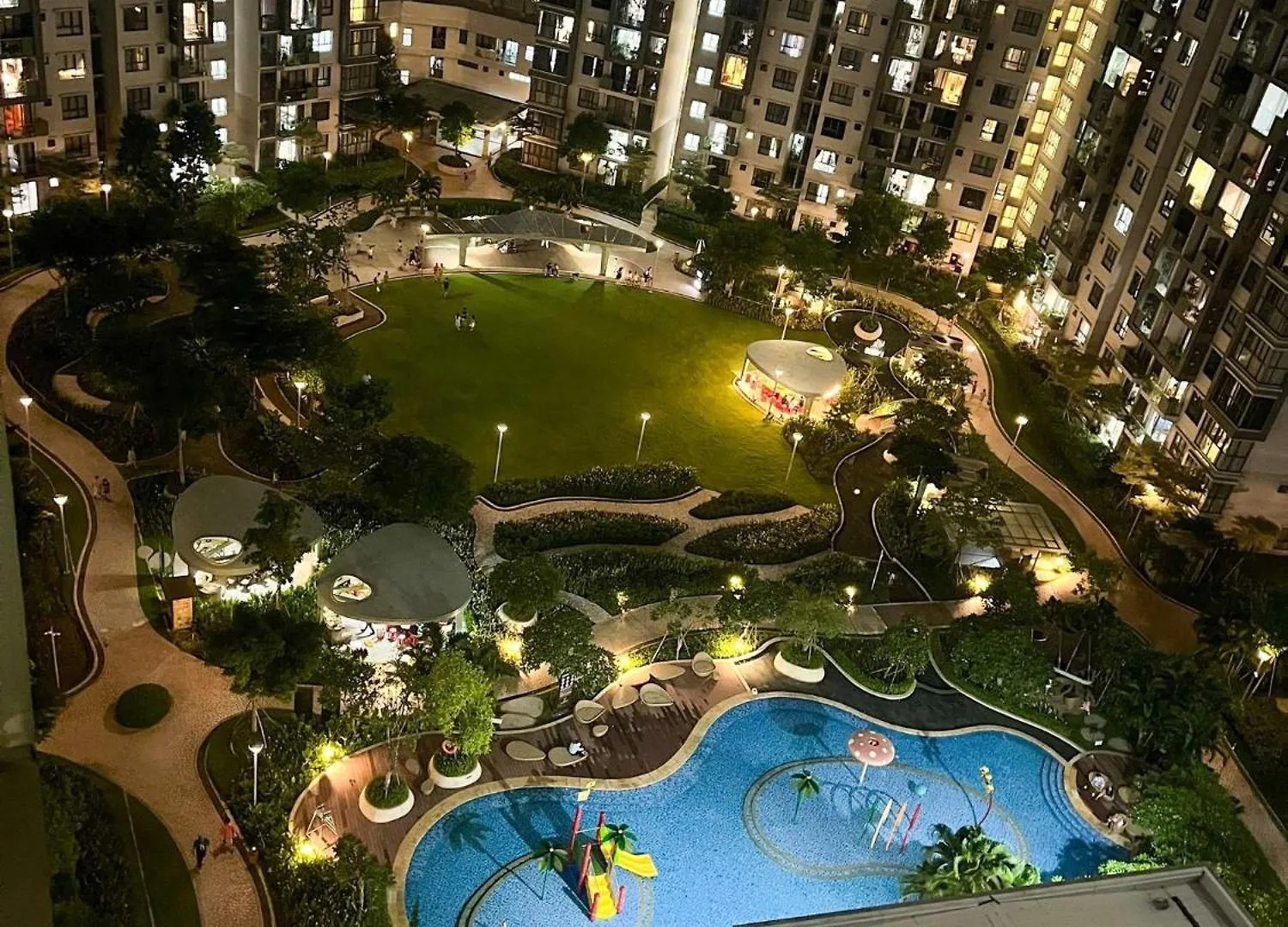 Apartment Lucky Home - Can Ho 2 Phong Ngu Ngay Sieu Thi Aeon Mall Tan Phu Day Du Noi That Va Co Internet Ho Chi Minh City