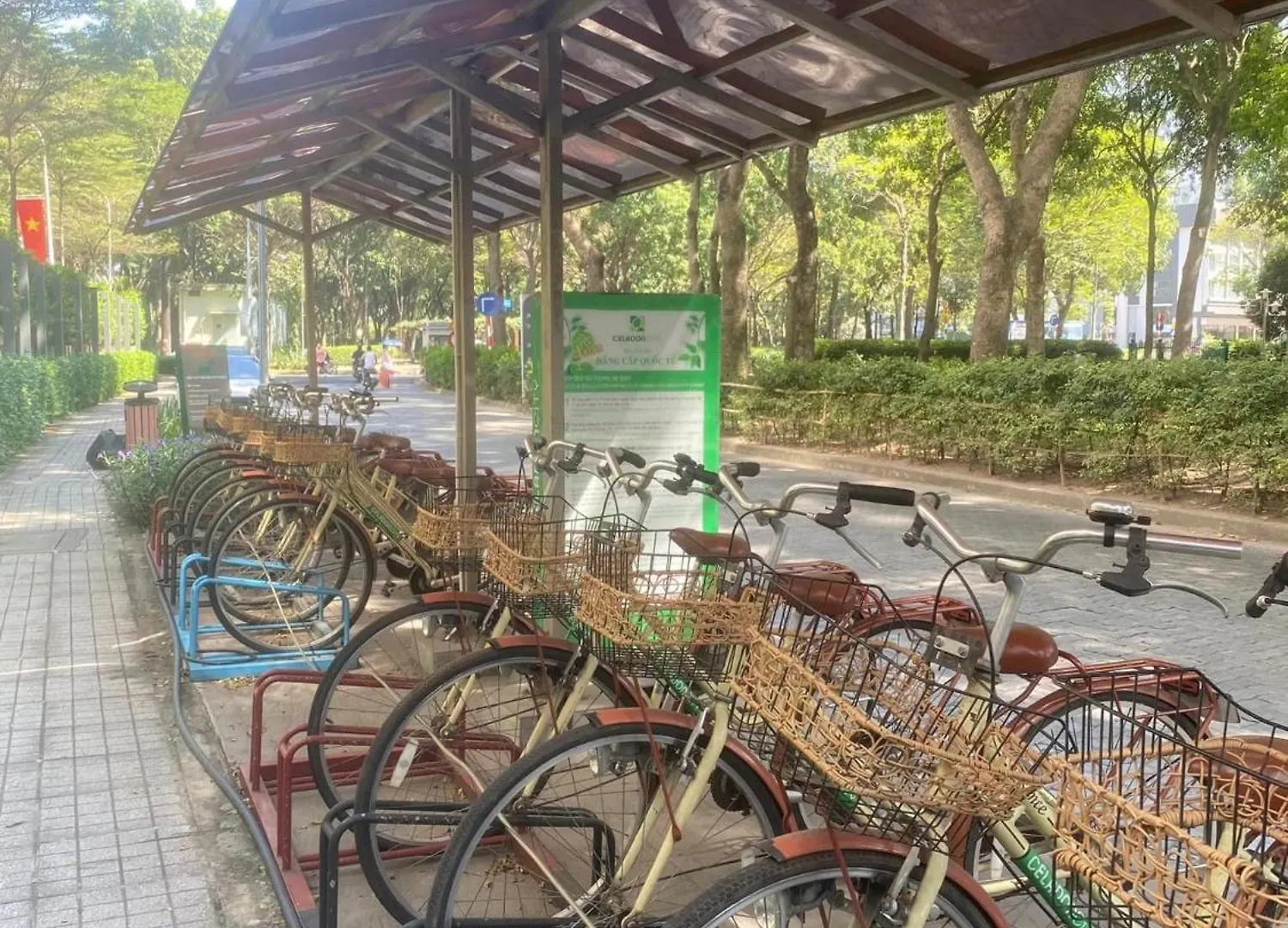 Lucky Home - Can Ho 2 Phong Ngu Ngay Sieu Thi Aeon Mall Tan Phu Day Du Noi That Va Co Internet Ho Chi Minh City 0*,